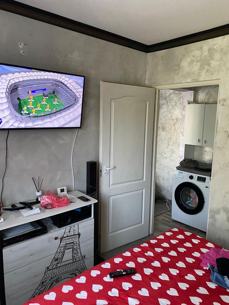 Apartament cu 3 camere
