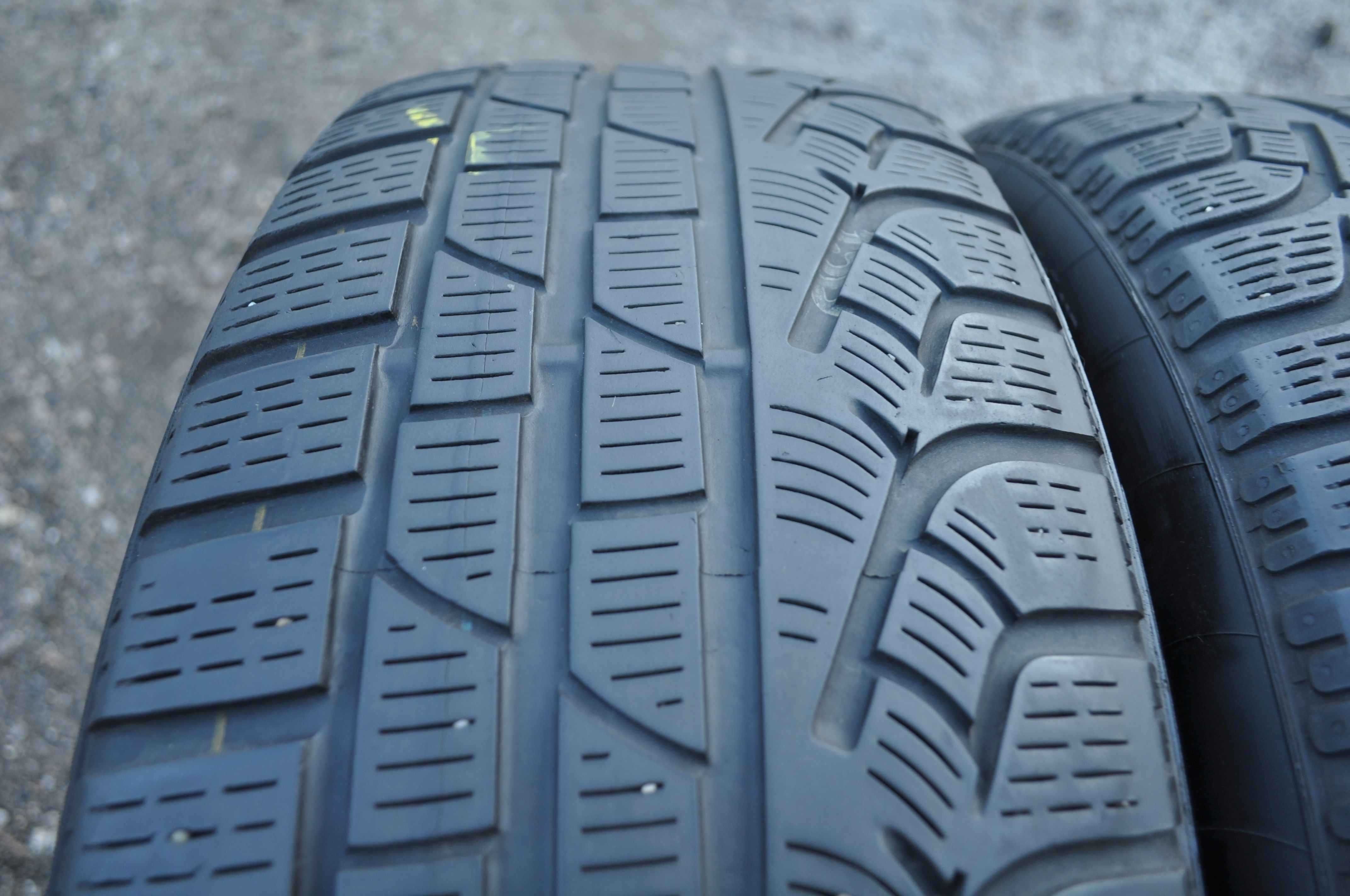 SET 2 Anvelope Iarna 225/60 R17 PIRELLI SottoZero Winter 210 Serie 2