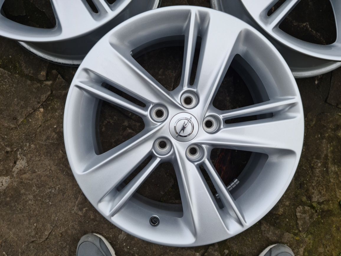 Jante Opel Insignia B,Astra J,Antara,Ampera,Zafira,17"5x115mmChevrolet