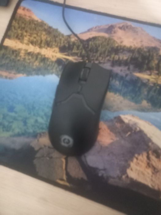 Продам мышку робочия