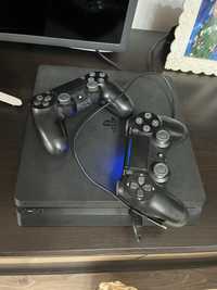 Vand PS4 cu doua console