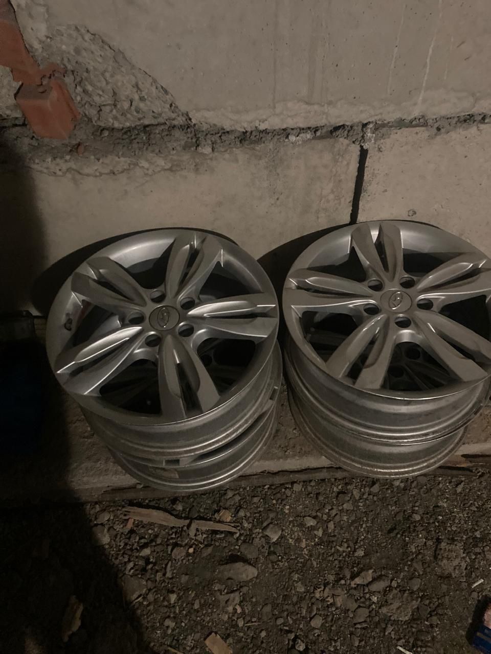 Продам диски, 4 штуки