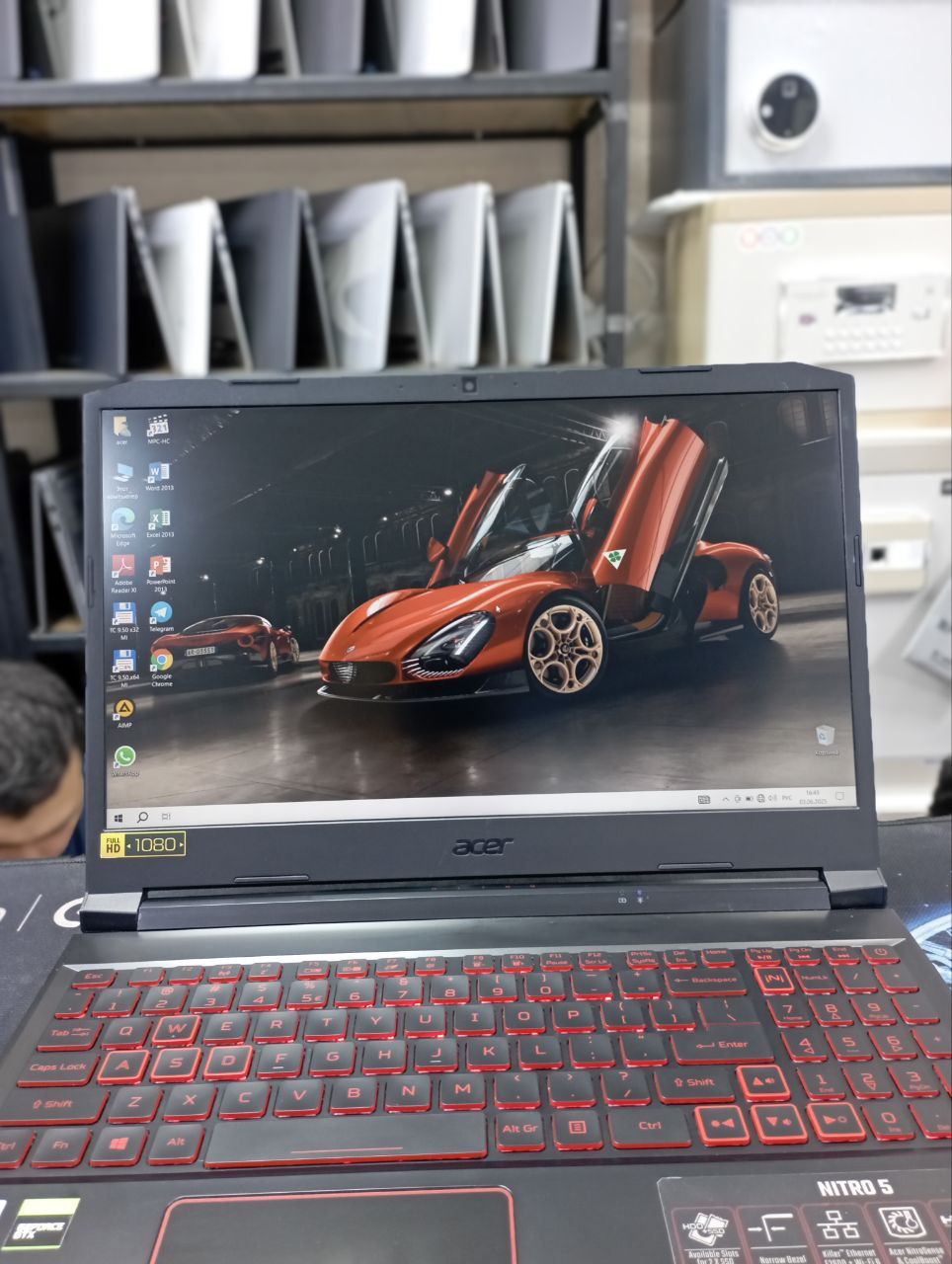 Acer nitri 5 i5/10  8ram/256 ssd/5hdd  gtx1650