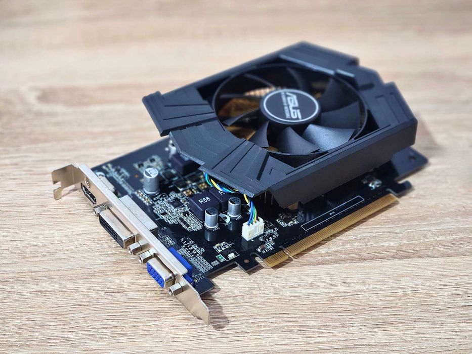 Placa Video | ASUS GeForce GT 740 | 2GB GDDR5 | Sigiliu
