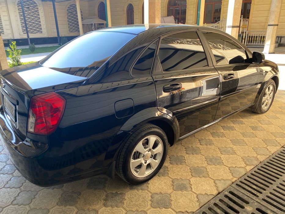 Chevrolet Gentira 3 pozitsiya bezz lyuk abez bor