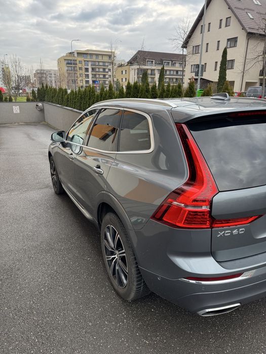 Volvo XC60 B4 AWD INSCRIPSION Mild-Hybrid