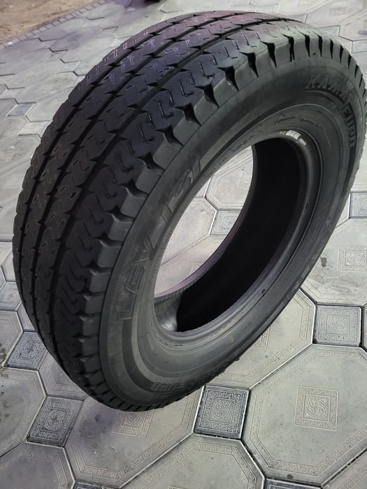 Продам всесезонную сешку 215/75/16С  в хорошом состояние