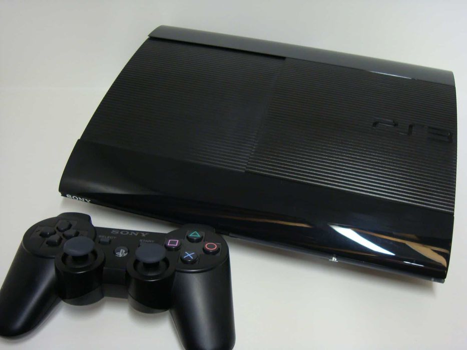 Playstation 3 SuperSlim PS3 modat, 500 GB, 30 de jocuri 1 sau 2 manete