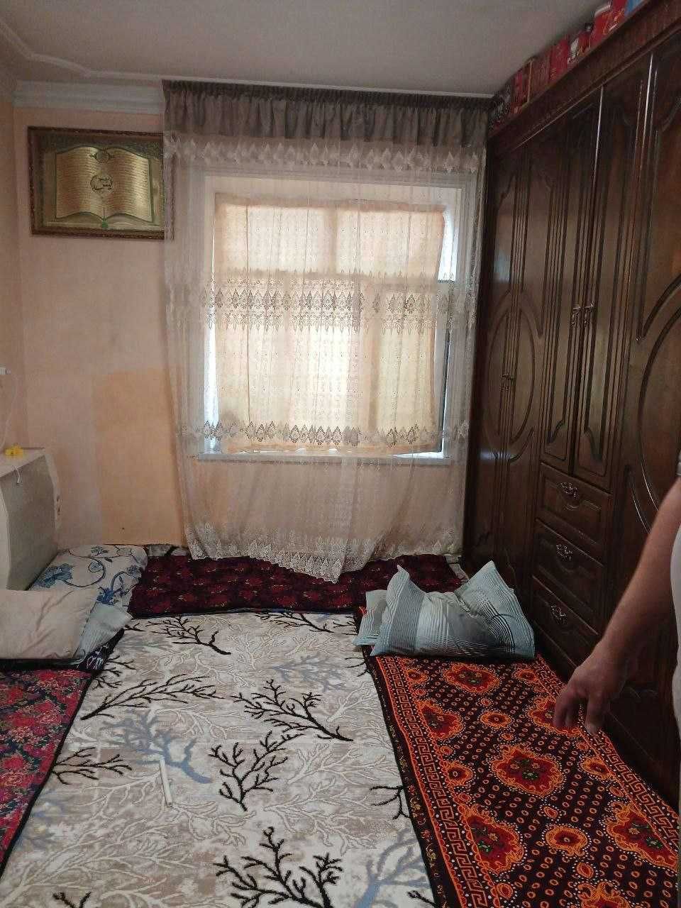 2х комнатная квартира на 2 этаже в кирпичном доме, Самарканд