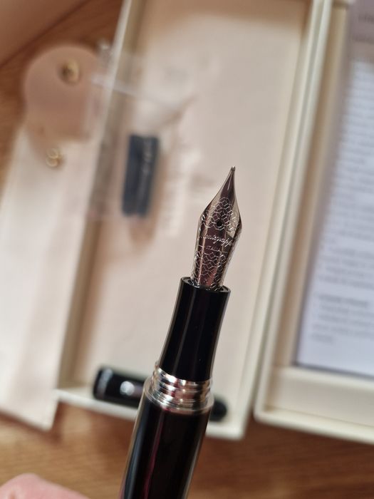 Stilou Montegrappa Elmo01 Black FP M
