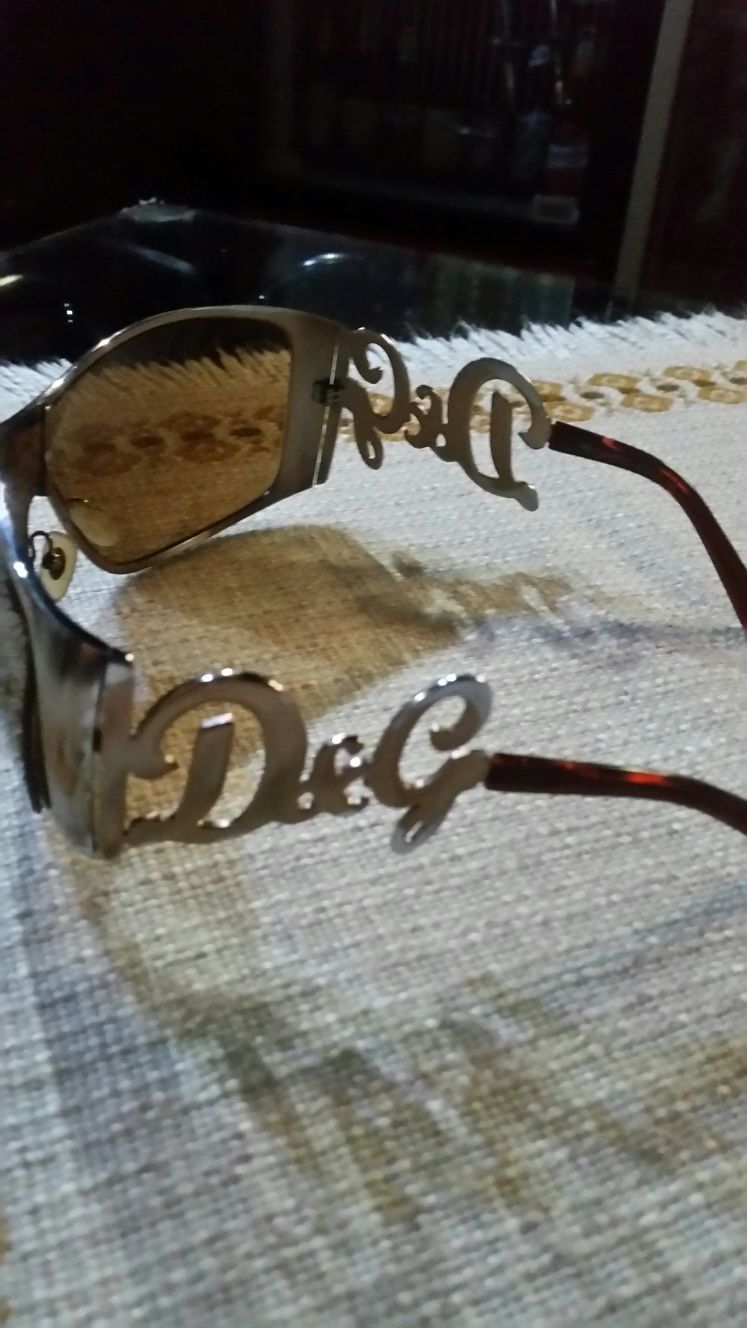 Оригинални слънчеви очила Dolce & Gabbana