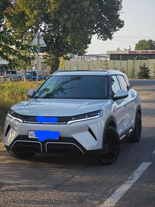 BYD Yuan Up 2024 - 3 позиция