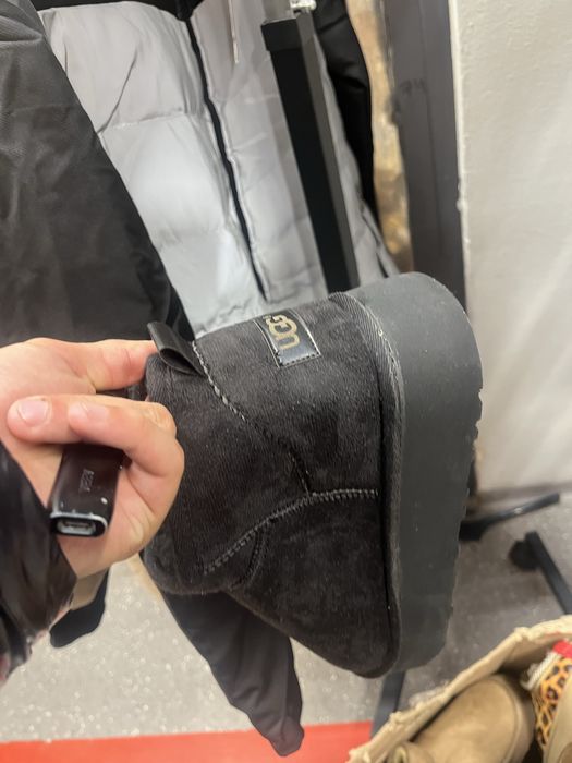 Ugg uri negre orice marime dm