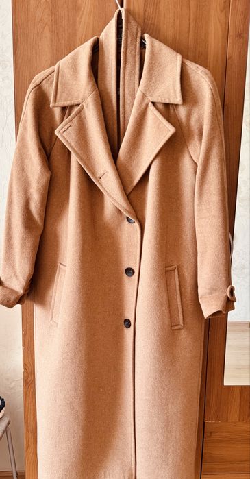 Пальто от Elis 44р