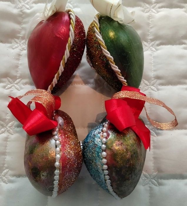 Ръчно изработени коледни украшения