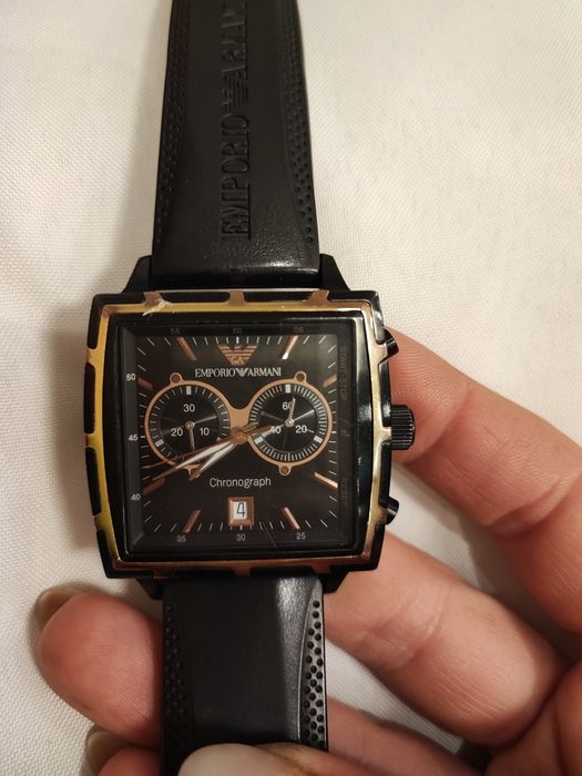 Оригинален часовник на EMPORIO ARMANI