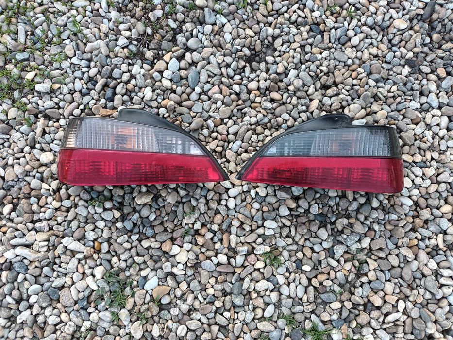 ляв и десен стоп за пежо 406 PEUGEOT 406