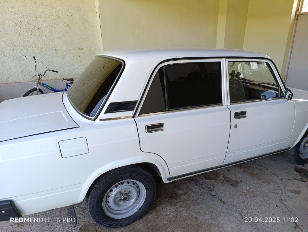 Moshinani xolati yaxshi ikkinchi qol mashina oldi kriloda kraskabor