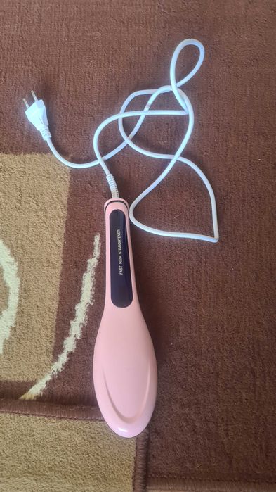 Perie electrica indreptare par cu LED si temperatura reglabila