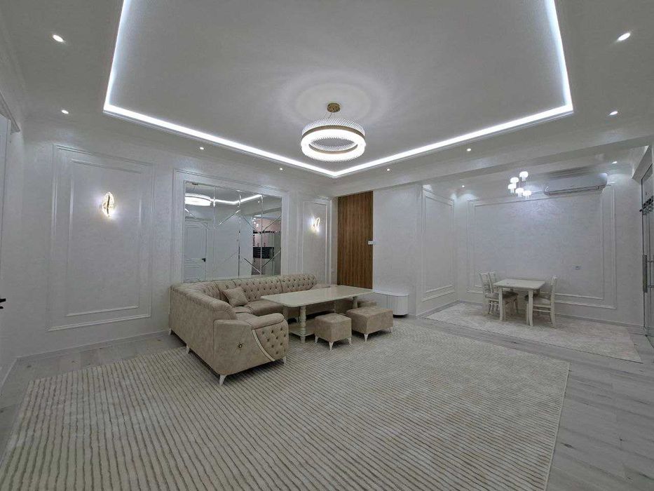 3х комнатная квартира на 4 этаже 103кв/м, в Самарканде