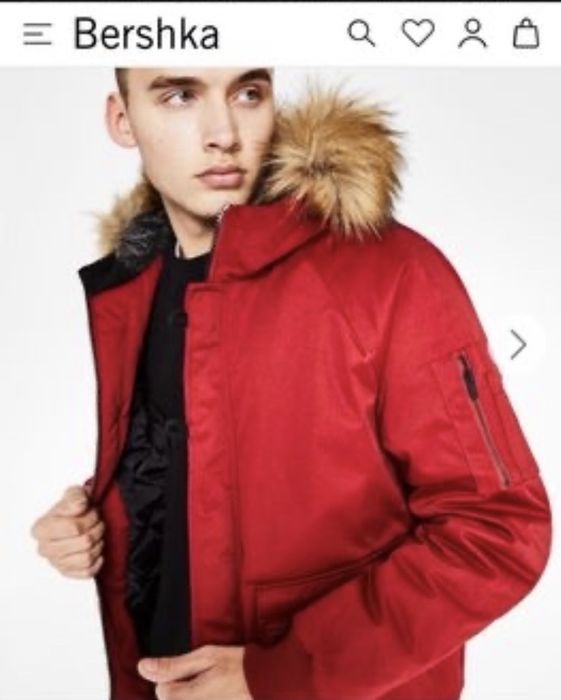 Червено яке Bershka