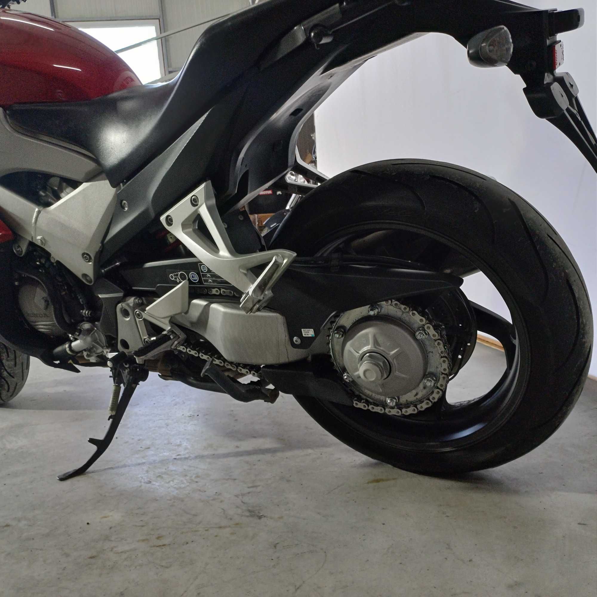 Motocicleta Honda VFR 800 X Crossrunner ABS | H00600 | motomus.ro