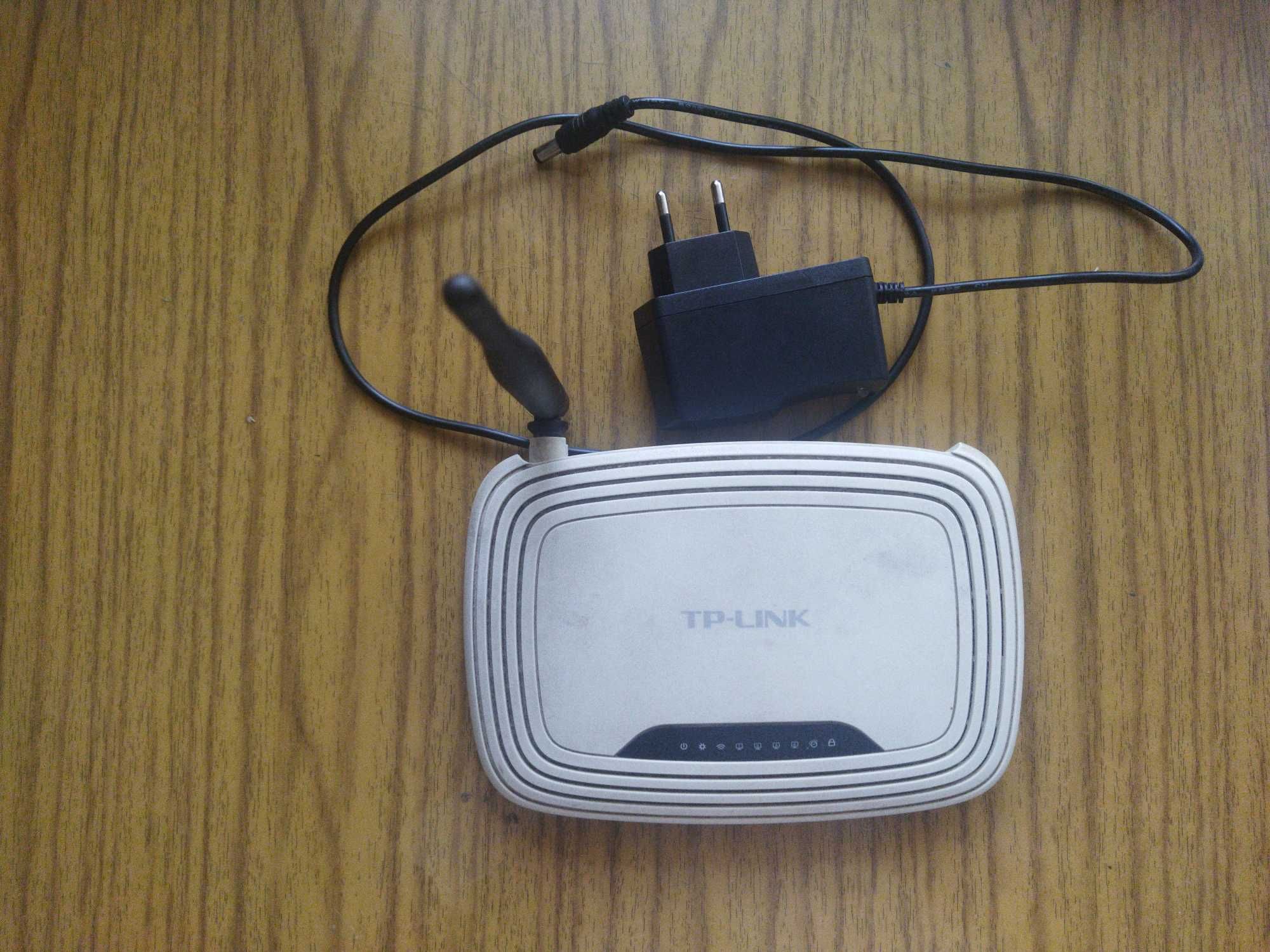 Роутер tp-link модели TL-WR740N