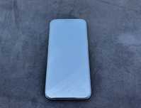 Продам Iphone 13