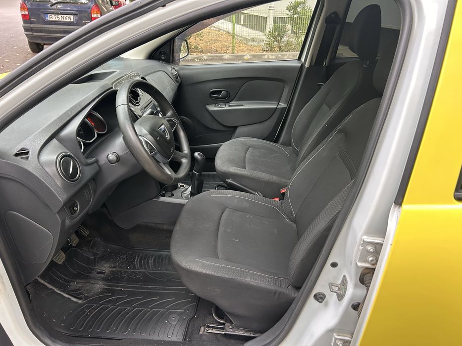 Dacia Logan 2017 1.0 L benzina+GPL A/C functional stare buna vari +/-
