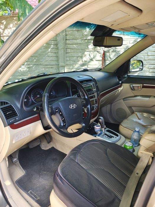 Vând Hyundai Santa Fe 4x4 Automat