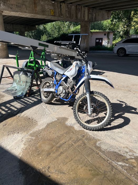 Vand / schimb Honda Dominator 650 teren