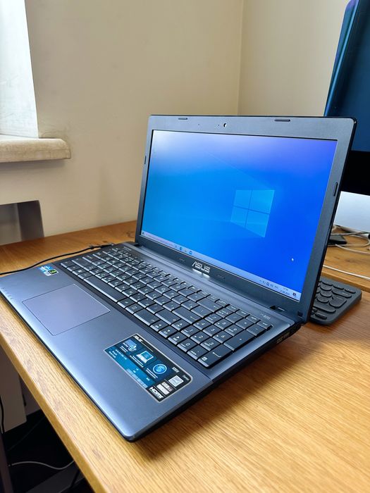 Ноутбук Asus Core i3 Жесткий диск - 500 Gb