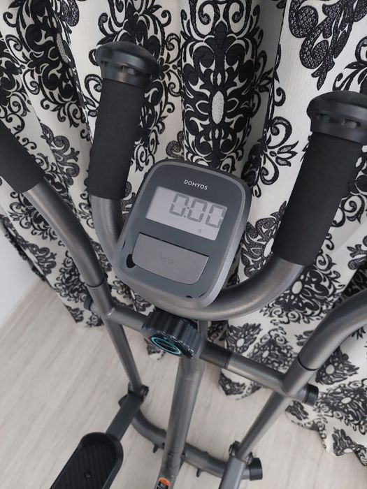 Bicicleta eliptica Essential 100