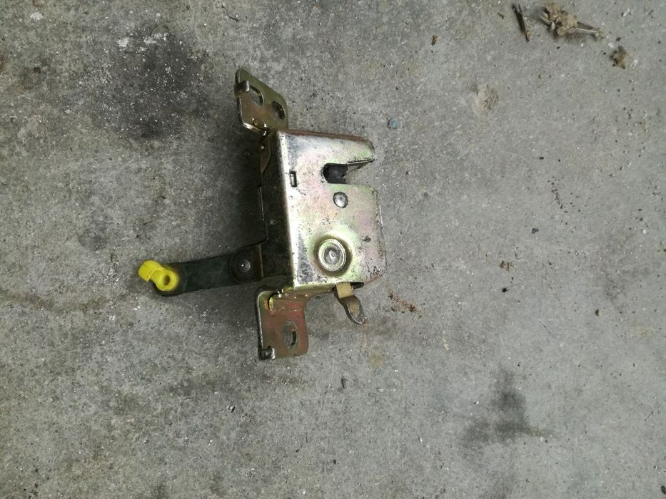 Задна брава за Хонда Сивик и за rover 400