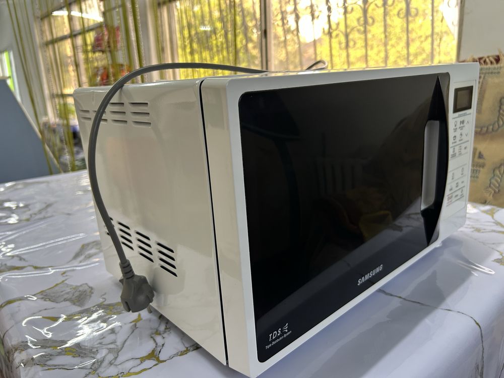 Микроволновка Samsung