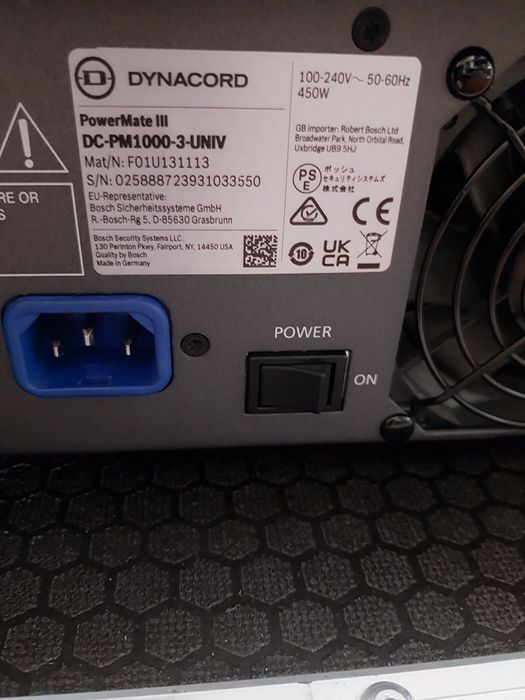 2 mixere Dynacord Pm 1003,impecabile  fbt, rcf