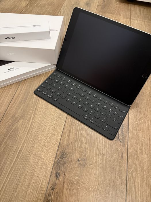 Vand tableta apple ipad 9 accesorii