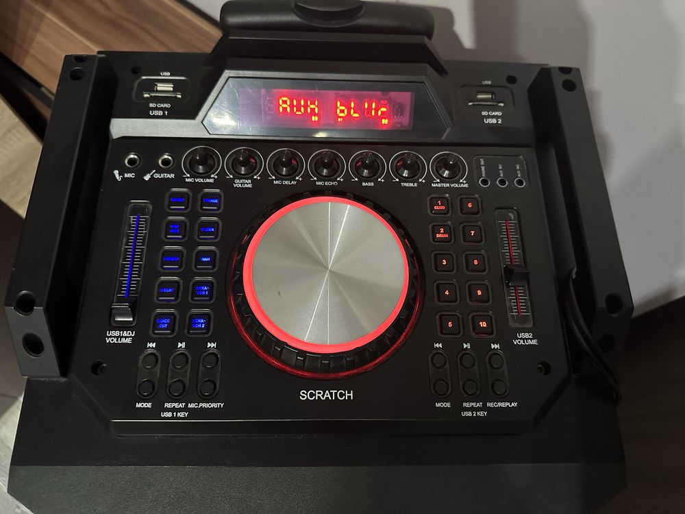 Boxa AKAI DJ-222