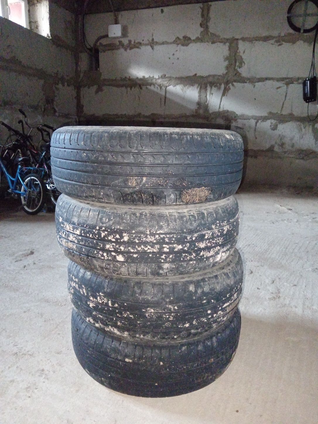 Продам Шины не дорого