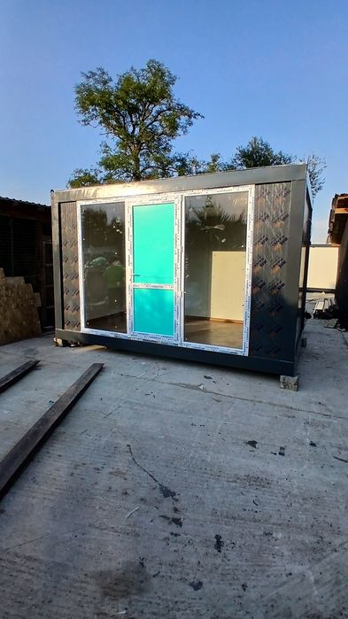Vând container modular