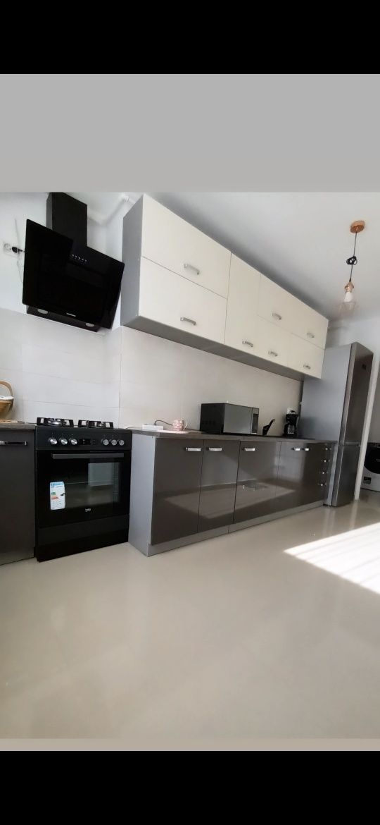 Apartament 61 m2, zona BMW