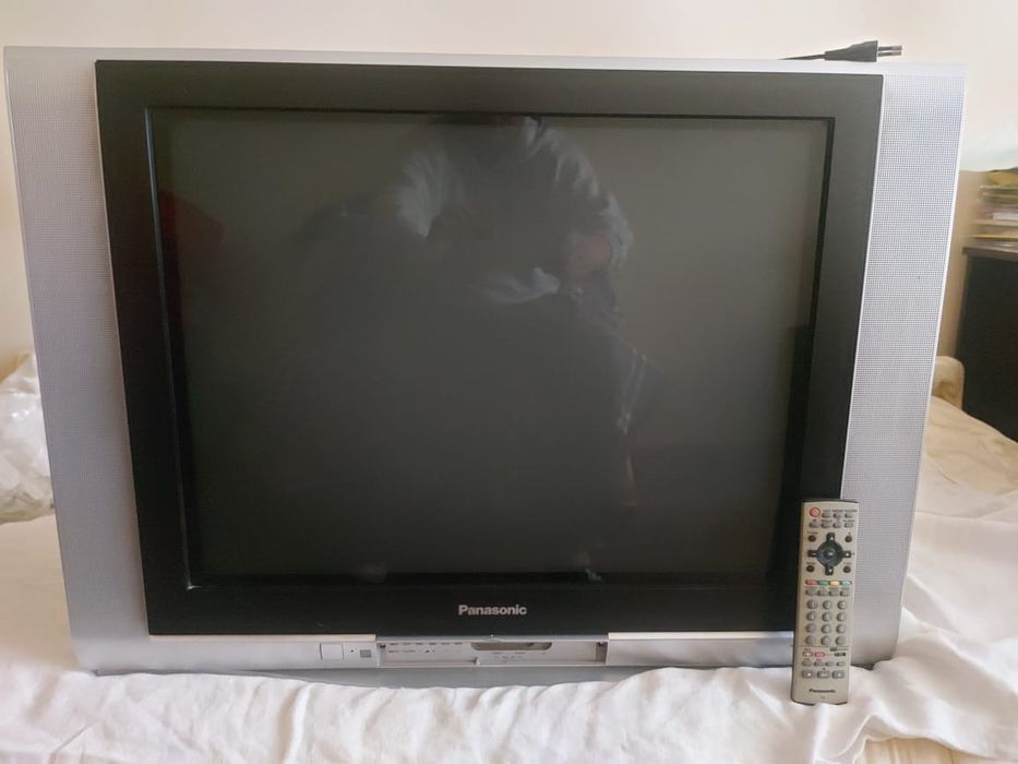 Продам телевизор panasonik