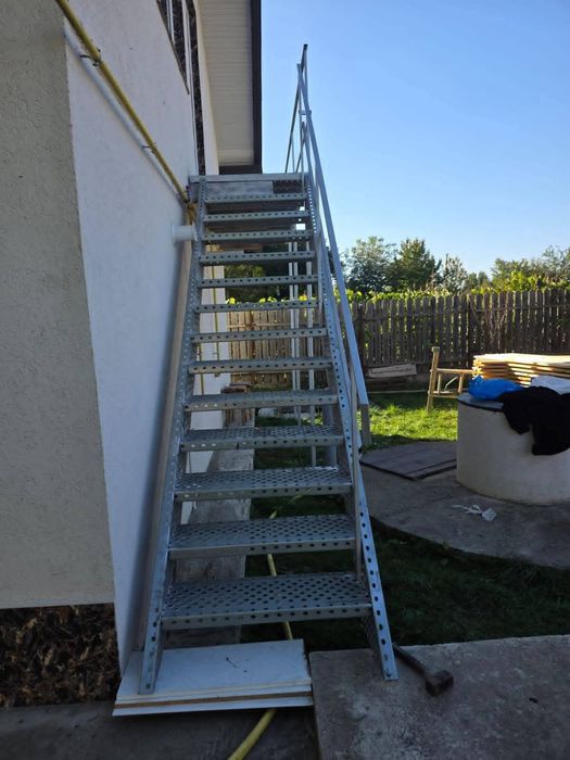 Scara metalica industriala