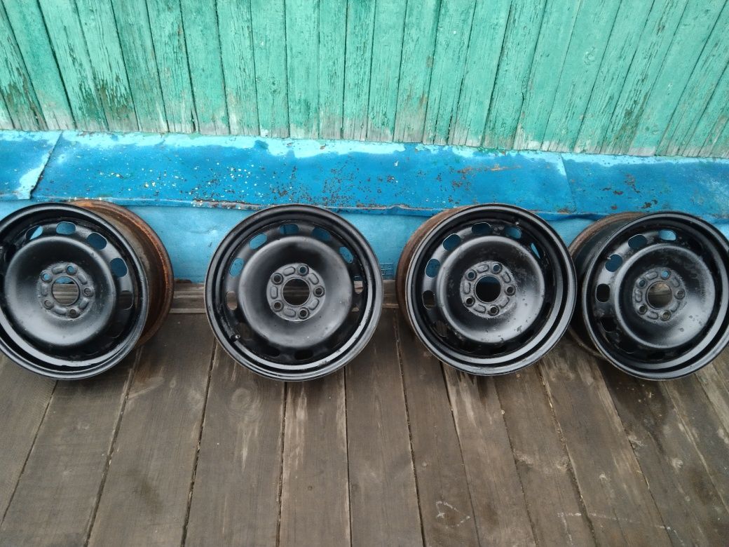 продам дискиR15 стояли ауди 100с4