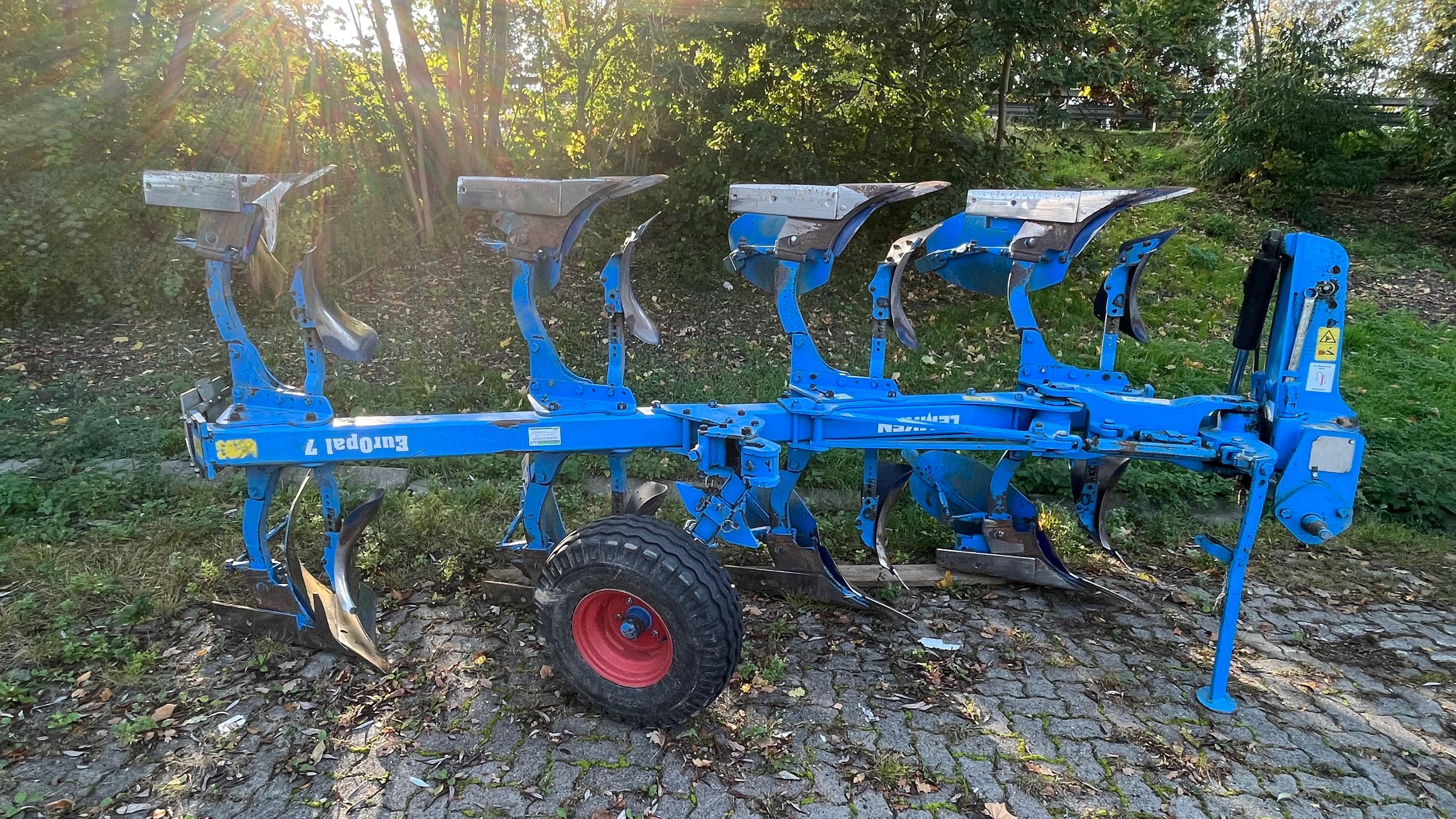 Lemken EurOpal 7 Omoch, Claas, Case , John derry tortadi