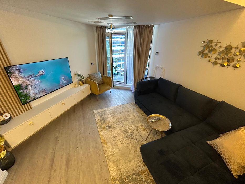 Apartament in complex White Titanic Mamaia cu vedere la mare