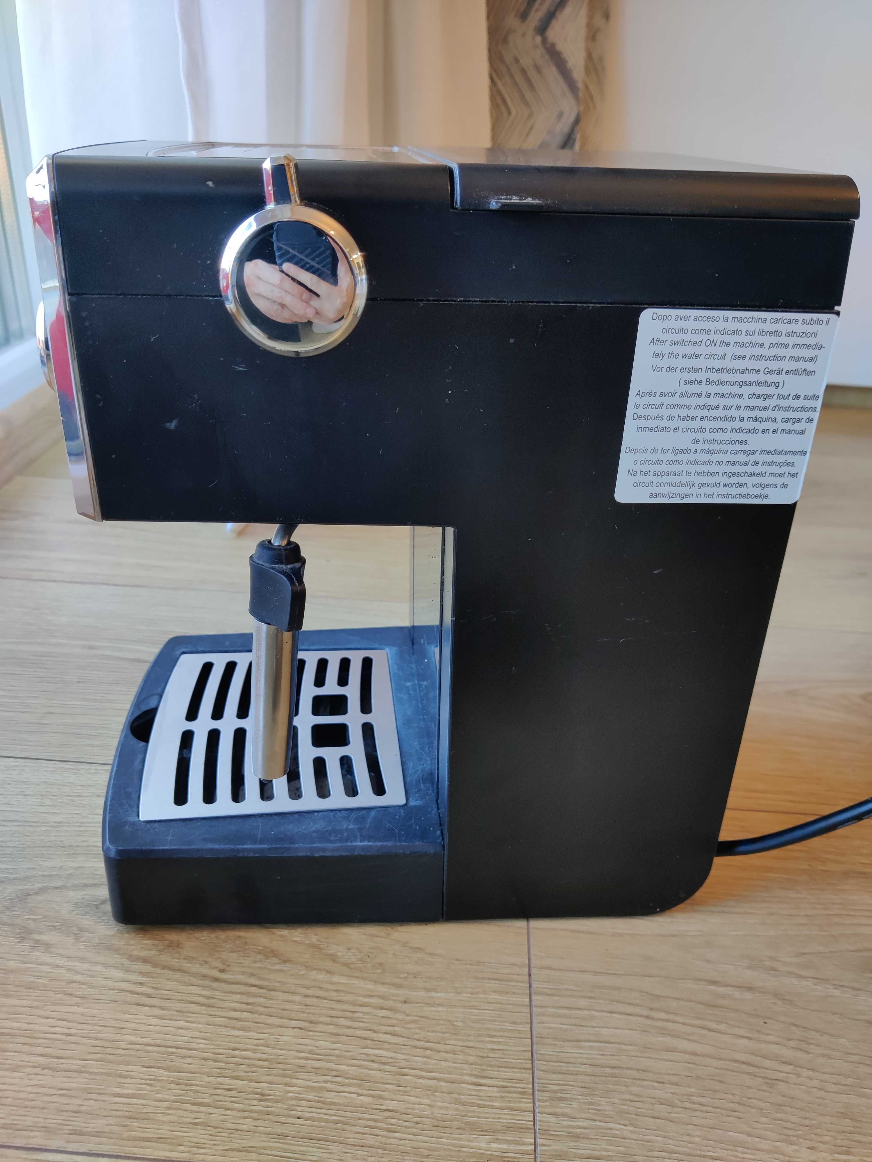 Espressor manual Gaggia Viva Deluxe, 1025 W, 1 L, 15 bar, Argintiu