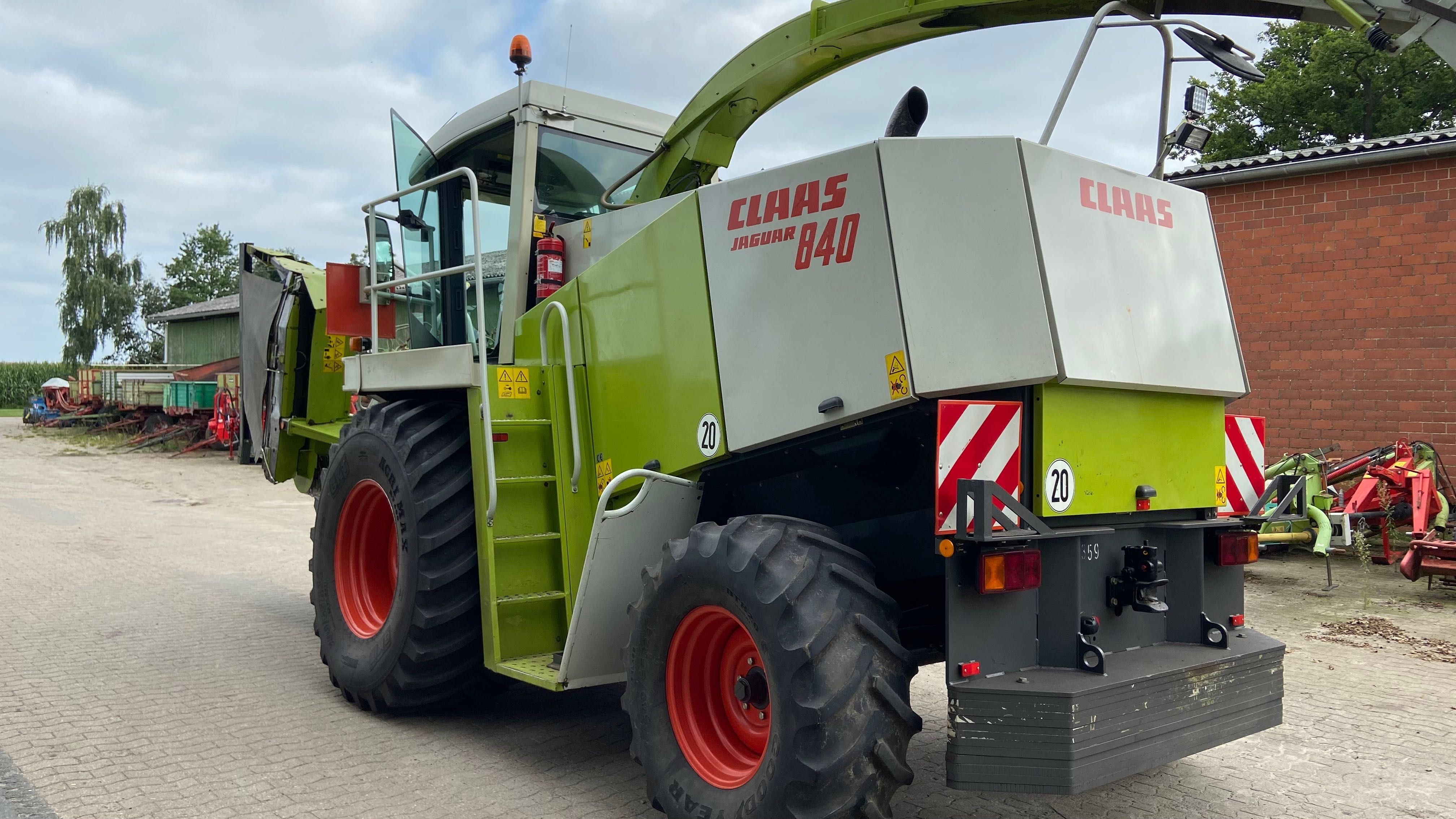 New Holland FX 4500 Claas Jaguar 840, makka o‘radigan Kambayn case