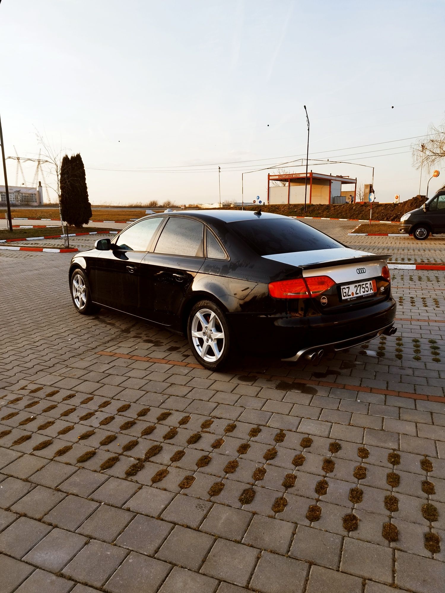 Audi A4 b8 2.0 tdi