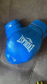 Продам перчатки EVERLAST